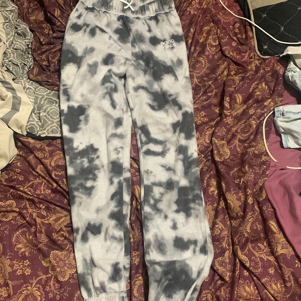Joggers good vibes xs very comfy